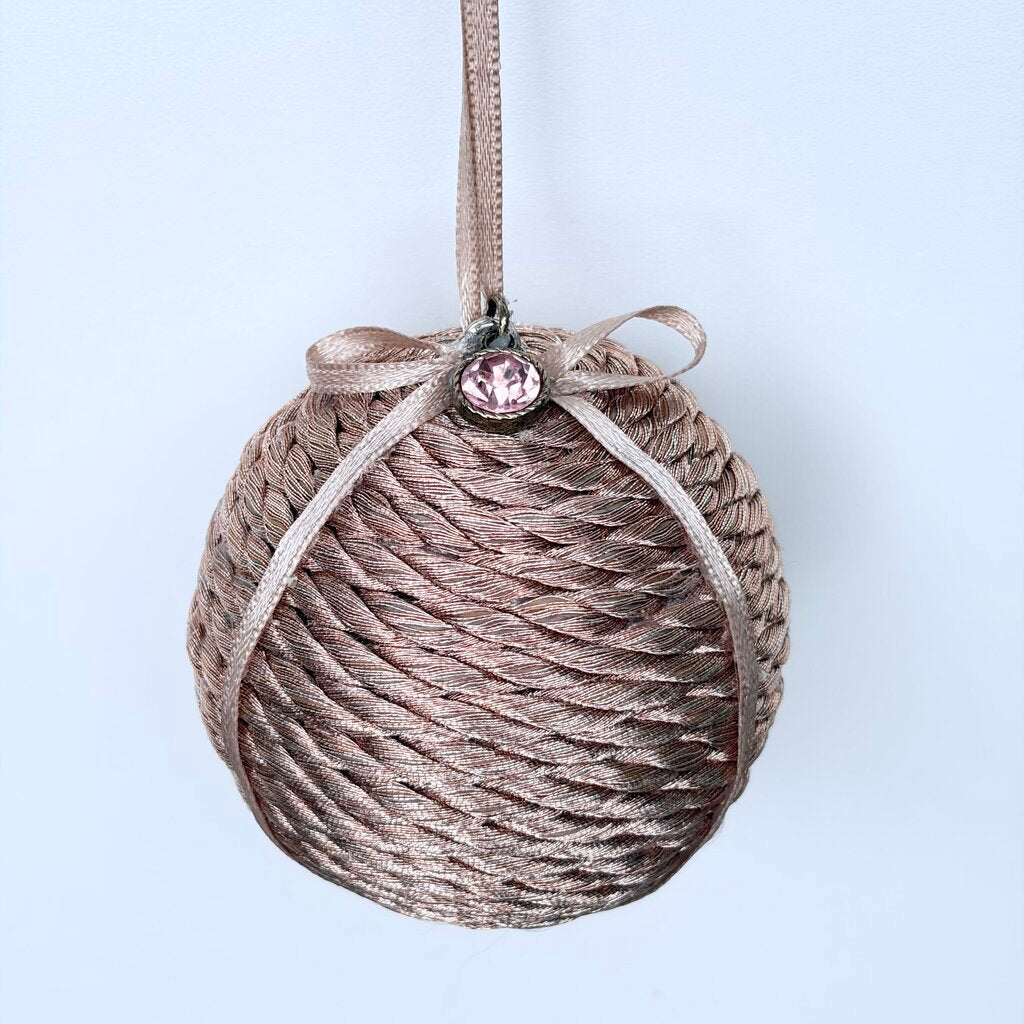 rose gold ornament w/pink gem