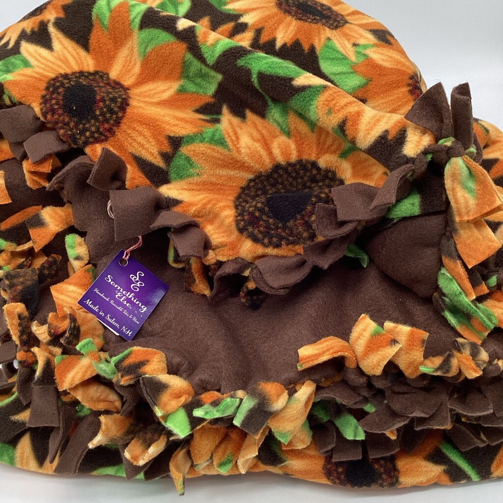Fleece Blanket. Sunflower w/brown