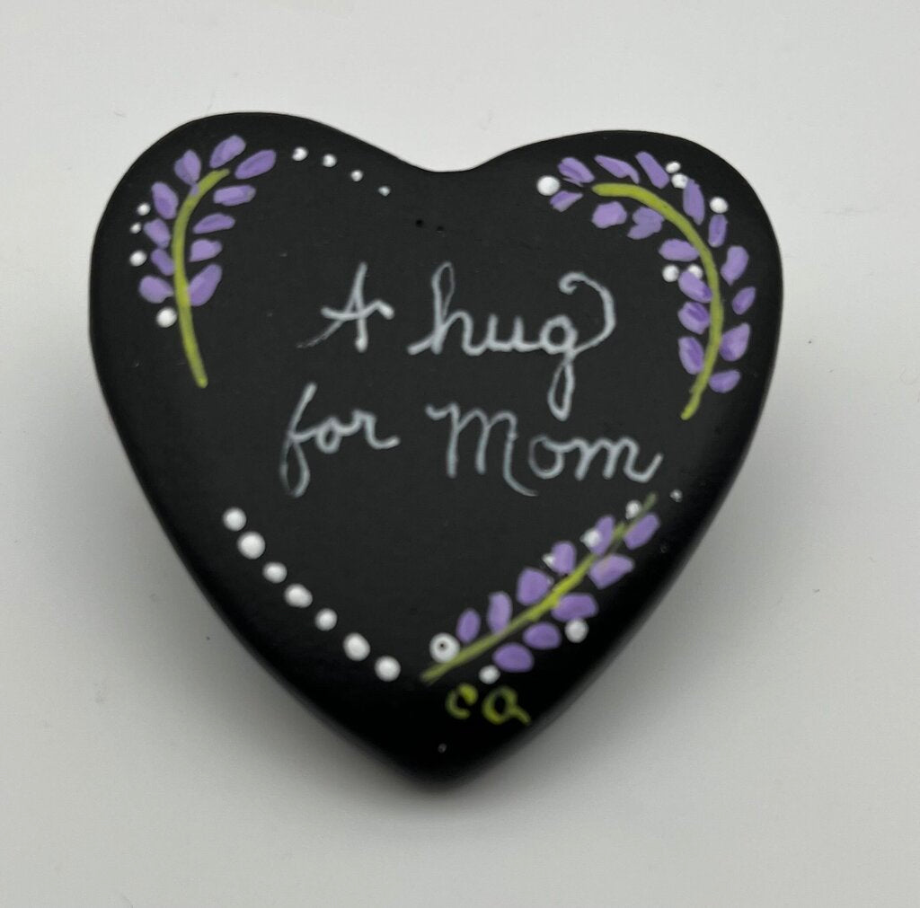 Heart rock-blk-"A Hug for Mom"
