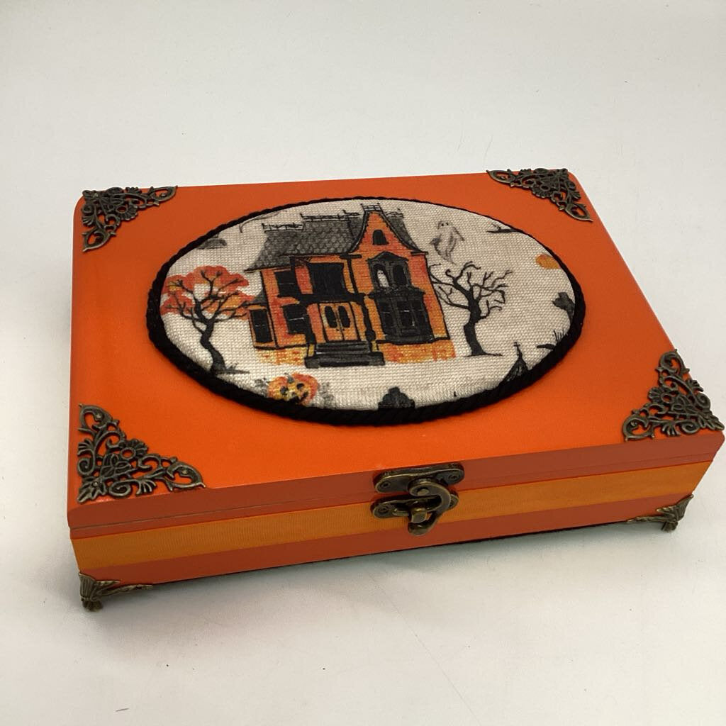 Orange You Scared Box