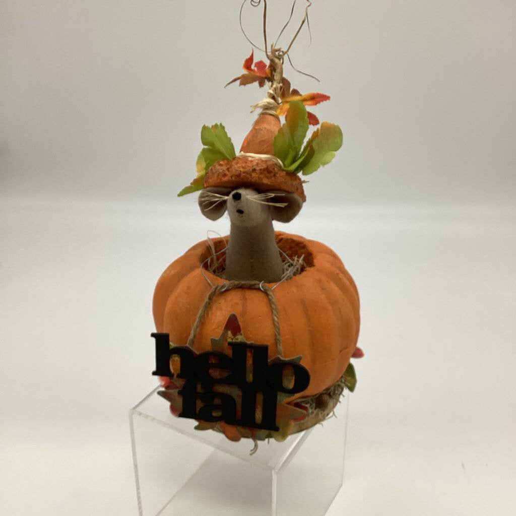 Hello Fall mouse
