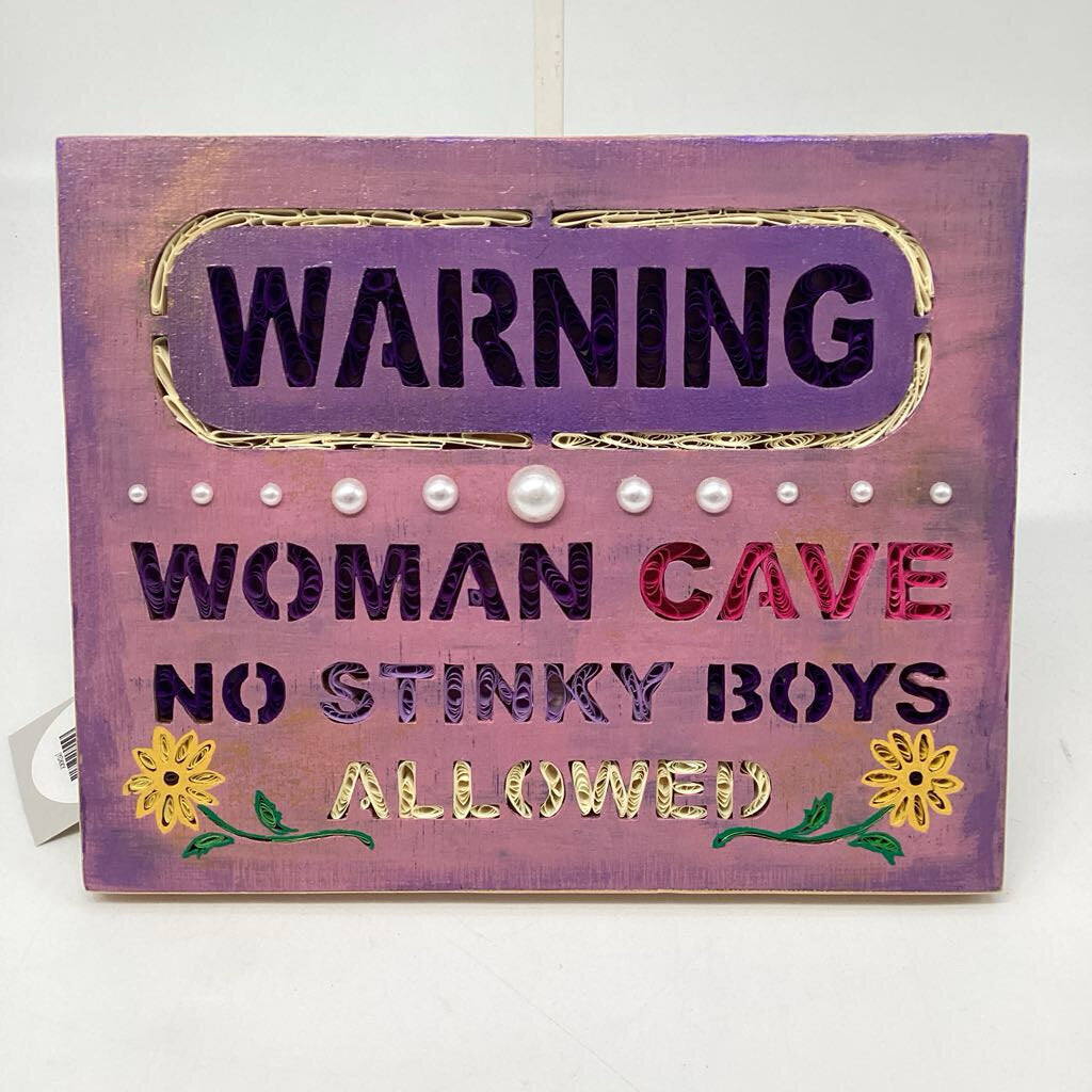 Woman Cave w/Quilling