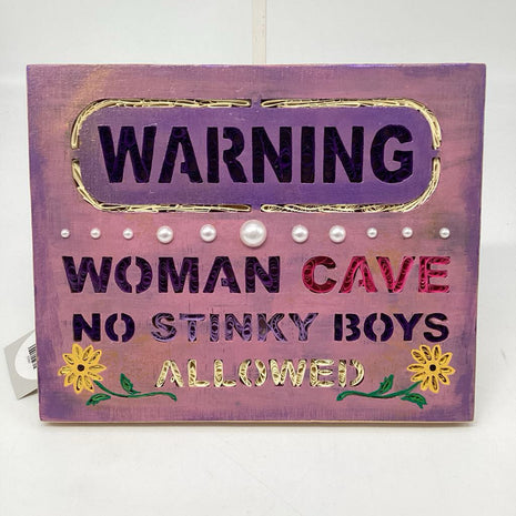 Woman Cave w/Quilling