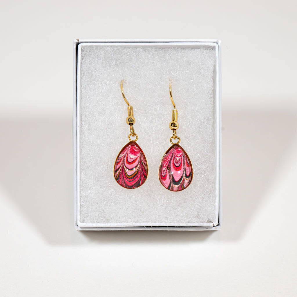 Drop Earrings - Gift Box - pink black on gold