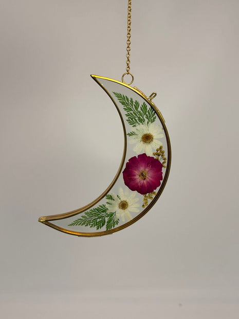 6" Moon w/ Red Center