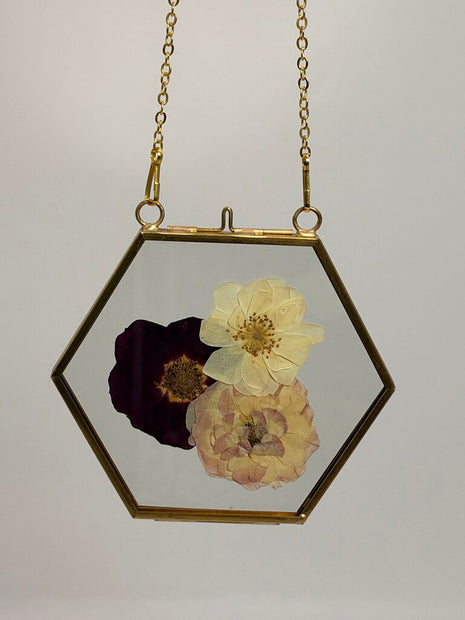 Hexagon w/ roses