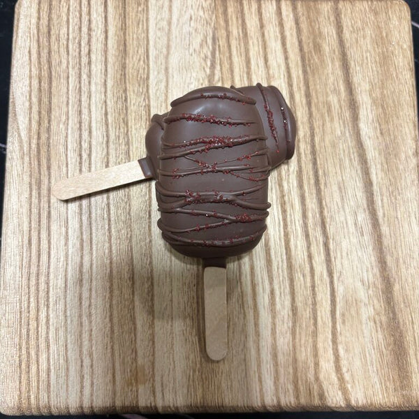 Chocolate Covered Strawberry Cakepop