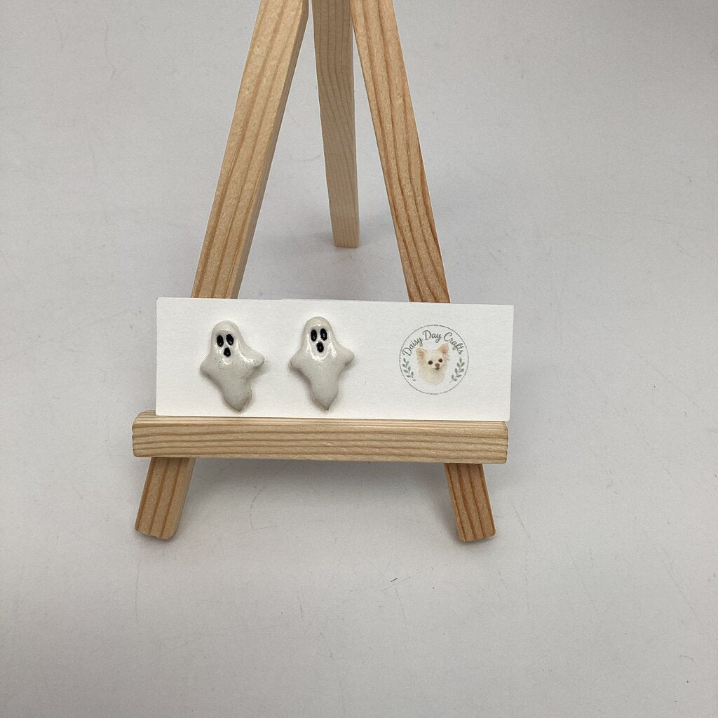 Glow in the dark ghost stud