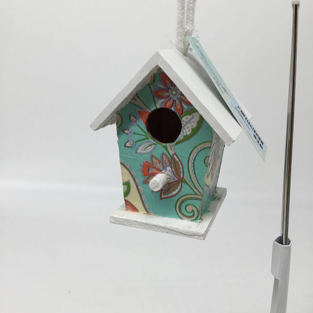 Decoupage Birdhouse