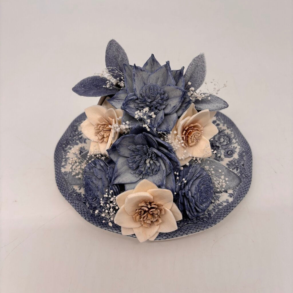 Tipped Tea Cup with Light Blue and White Sola Wood Flowers