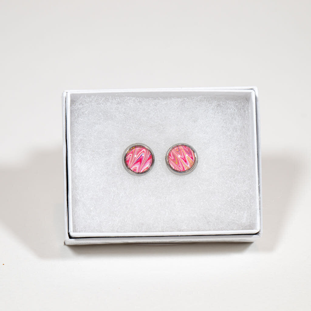 Petite Fluid Art Stud Earrings - gift box - red and white on silver