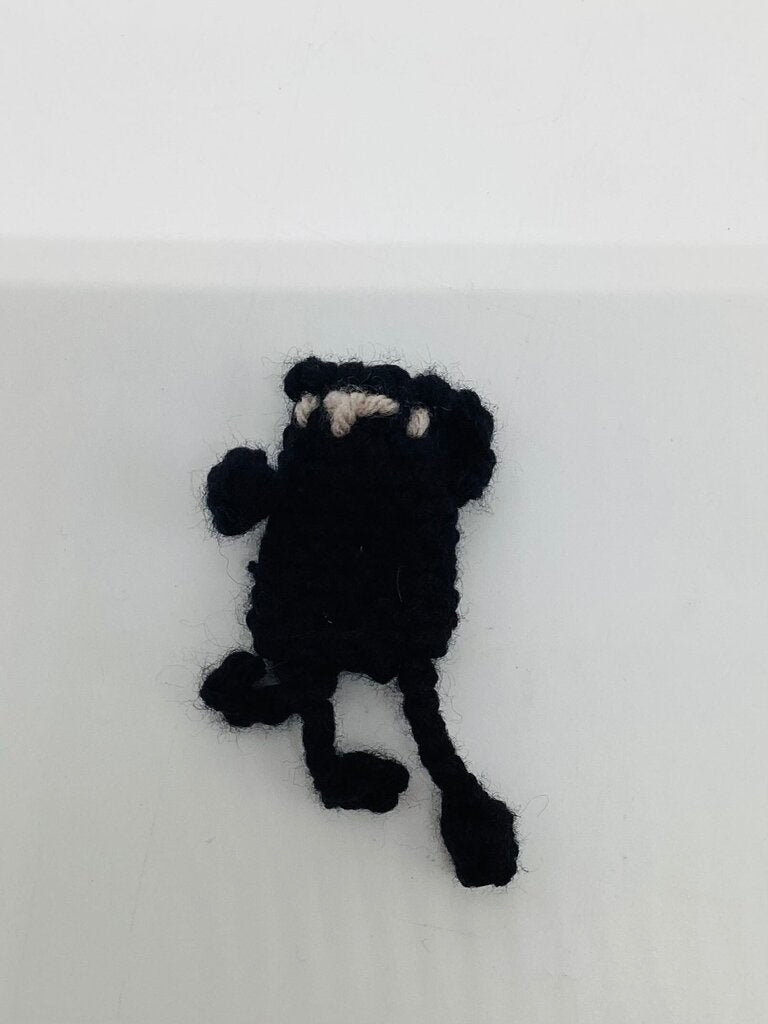 Black Fidget Pocket Cat