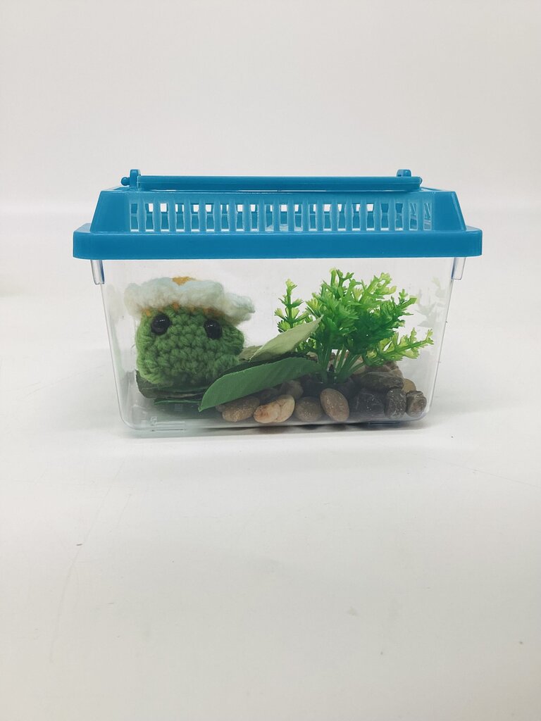 White and Yellow Flower Buddy Desk Pet