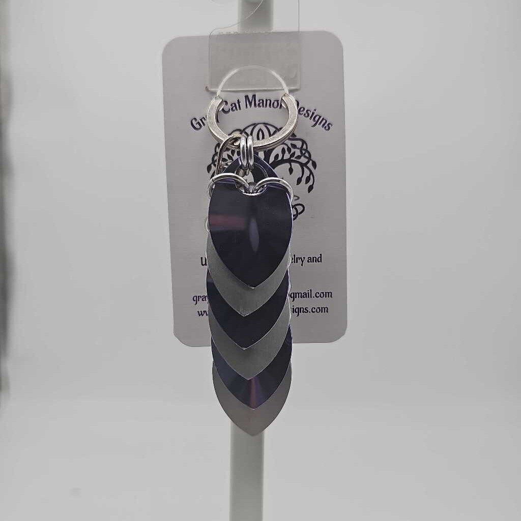 Lavender Silver Short Dragon Scale Fidget Keychain