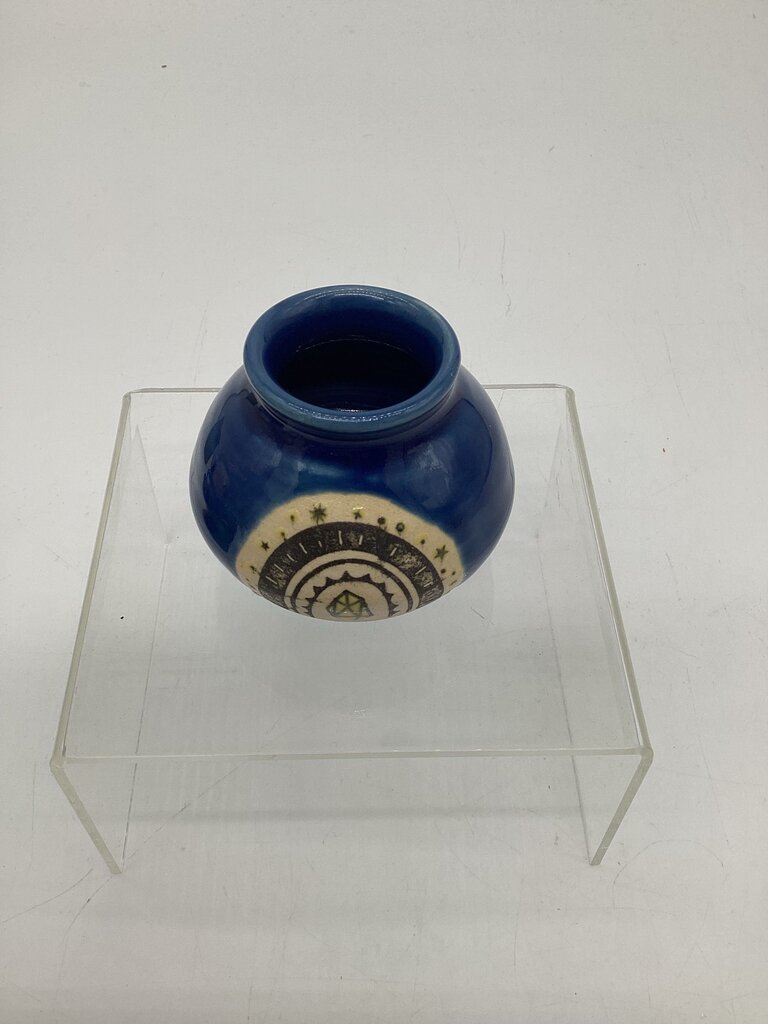 Small Crystals Ceramic Jar