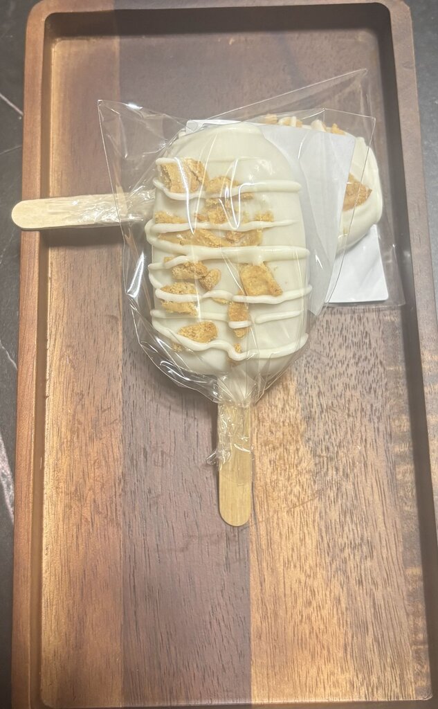 Nutter Butter Cakepop