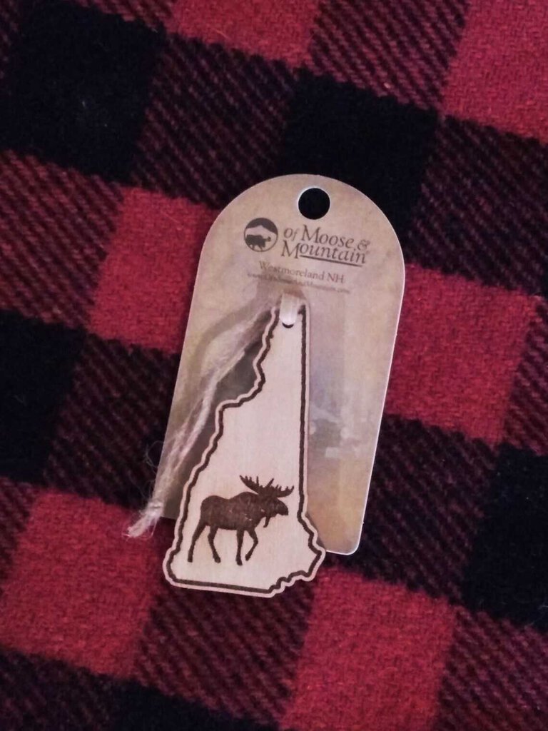 NH MOOSE ORNAMENT